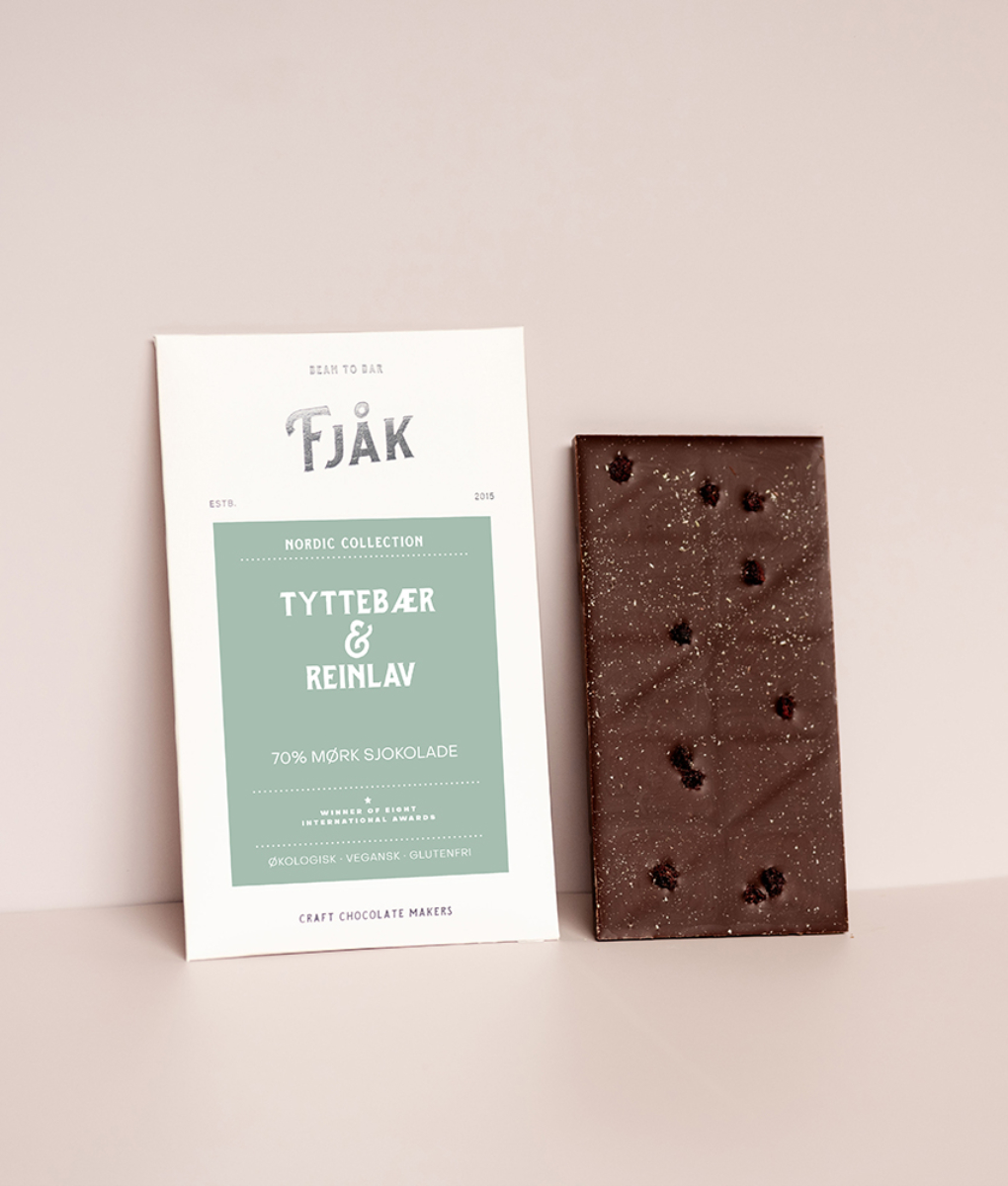 Fjak_nordic_REINLAV2 Lingonberry & Reindeer Lichen (70% dark) BIO